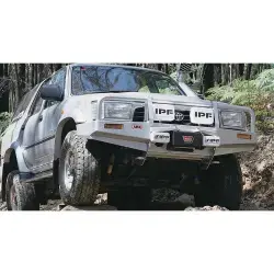 Offroad-Superstore Pare chocs Winch Bar Runner SR5 arb