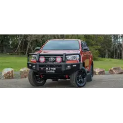 Offroad-Superstore SUMMIT COMBAR 5/18ON SUITS HILUX ROGUE SR 