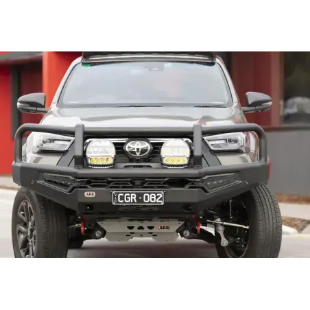 Offroad-SuperstoreSUMMIT MKII COMBAR MATT BLK SUIT HILUX ROGU