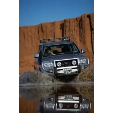 Offroad-Superstore Pare chocs Winch Bar VDJ200 avec essuie ph