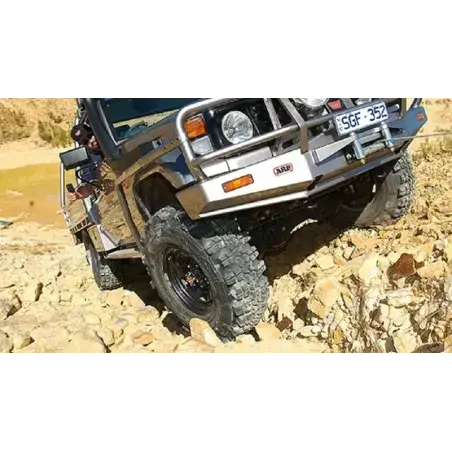 Offroad-Superstore S/RAIL/STEP 79 C/CHASS 02ON arb