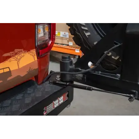 Achetez Gobi-x Rear Bumper Toyota Hi Lux (2005 - )au meilleur