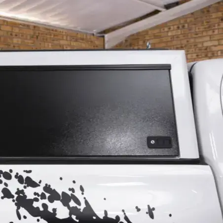 Bushtech Canopy Isuzu D-Max (2012-2020) Doppia cabina Alluminio antiscivolo - Non isolato - Senza luci LED