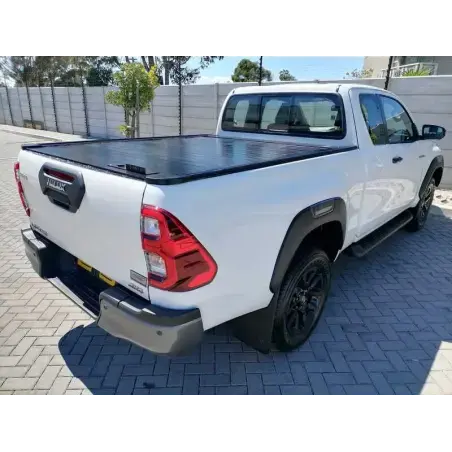Achetez Superior Load Cover Toyota Hilux Revo (2016 - Present