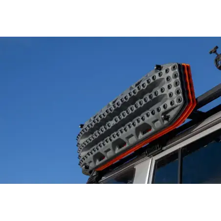 Achetez Maxtrax Xtreme Gunmetal Grey Recovery Boardsau meille