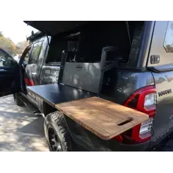 Achetez Bushtech Cupboard Fold Up Tableau meilleur prix sur O