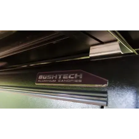 Achetez Bushtech Premium Canopy Toyota Hi Lux Revo (2016-pres