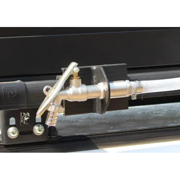 Achetez Eezi-awn K9 Water Canister + Holder + Tapau meilleur 