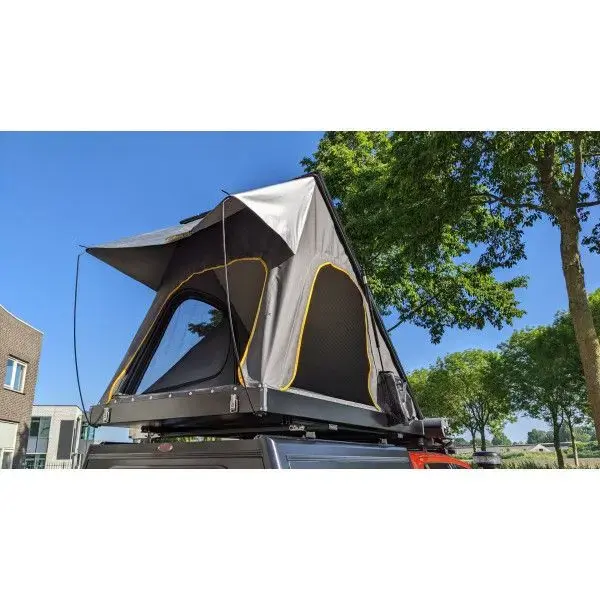 Quick Pitch Aero Rooftop Tent