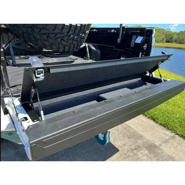 Huracan Fabrication Toyota Tacoma Tailgate Storage Mod-Lid protector