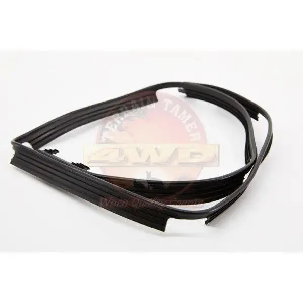 SPACER FRONT GAURD R/H