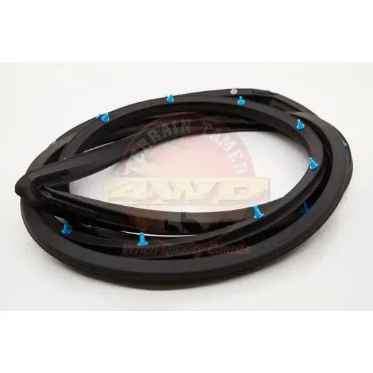 DOOR SEAL FRONT R/H