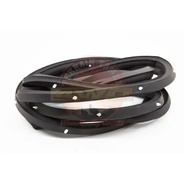 DOOR SEAL FRONT L/H WILL NOT SUIT TROOP CARRIER