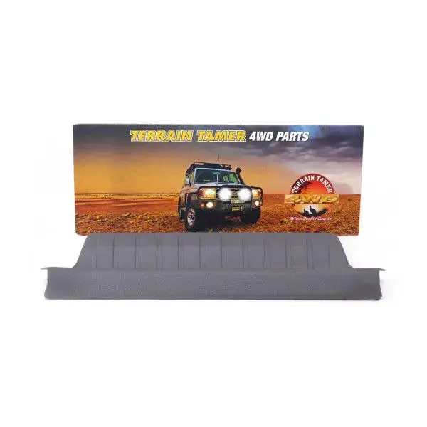 PLATE REAR DOOR SCUFF R/H