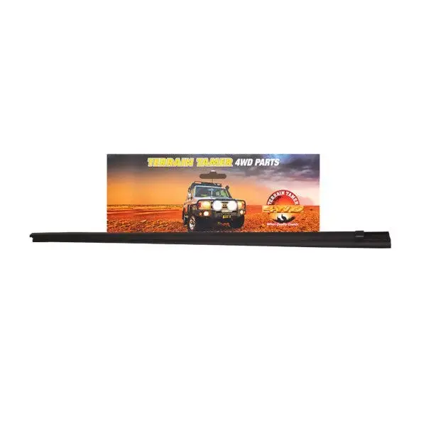 WEATHERSTRIP FRONT DOOR GLASS OUTER R/H SINGLE & XTR CAB