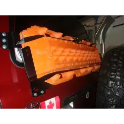 Dirty Roamer Support de plaques à sable Maxtrax sur le hayon 