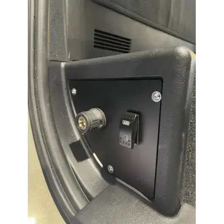 Dirty Roamer Support compresseur double ARB Toyota Hilux Revo