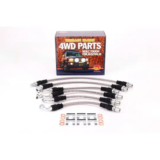 KIT DE FLEXIBLES DE FREIN TRÉSSÉ POUR RÉHAUSSE 50MM SANS ABS