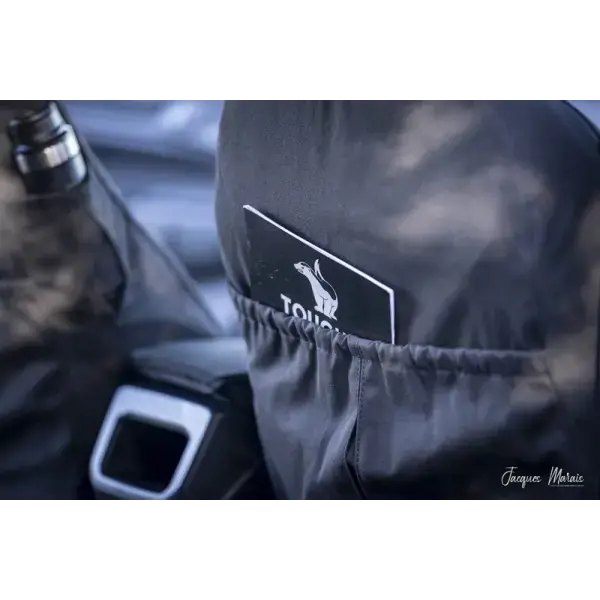 Achetez Tougher Seat Cover Kit Toyota Land Cruiser 250-charco