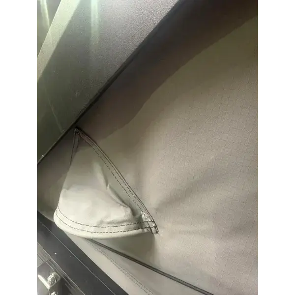 Achetez Eezi-awn Xplor Rooftop Tent-grey au meilleur prix sur