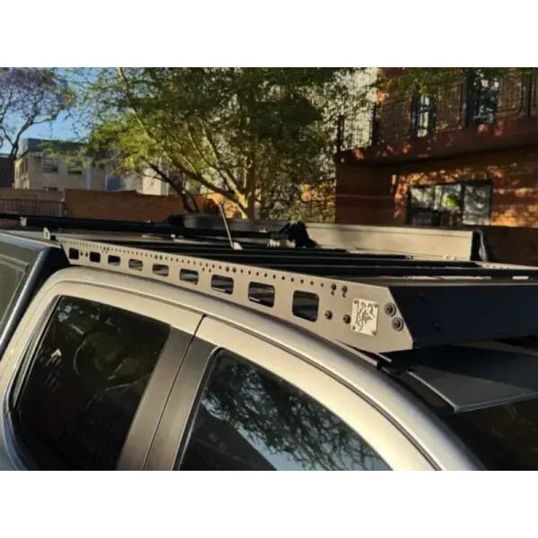 Achetez Eezi-awn K9 Sports Roofrack Toyota Hi Lux Revo (2016-