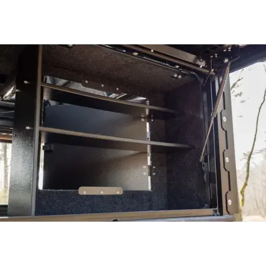 Achetez Bushtech Cupboard - Carpeted au meilleur prix sur Off