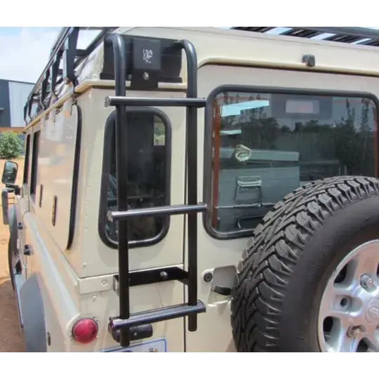 Achetez Eezi-awn K9 Ladder + Step Land Rover Defender 110 au 