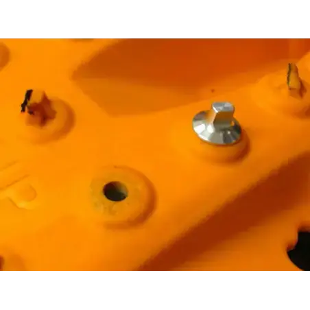 Dirty-Roamer Set de 4 picots en alu de remplacement pour Maxt