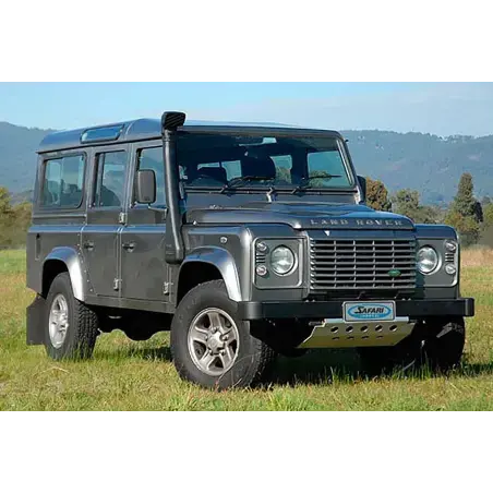 Dirty Roamer Snorkel Safari Land Rover Defender TD4 TD5