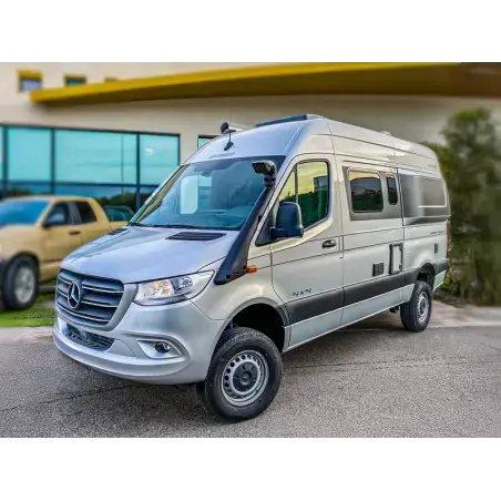 Dirty Roamer Snorkel Safari Mercedes Sprinter W906 W907 2006-